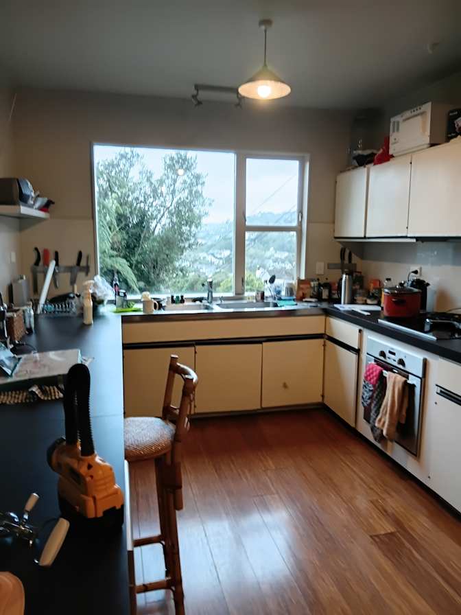 Jen's room