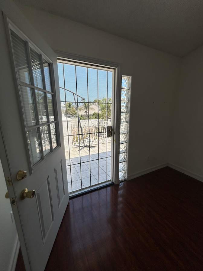Jennifer's room