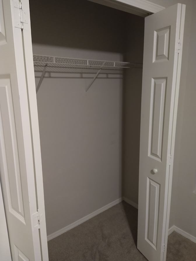 Thomas's room
