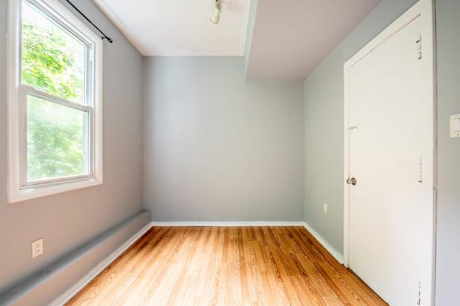 Sam June's room