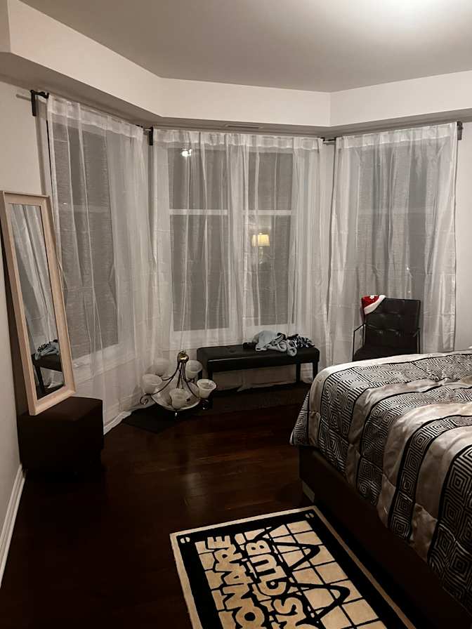 Antho Bilo's room