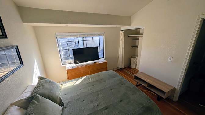 Stephen's room