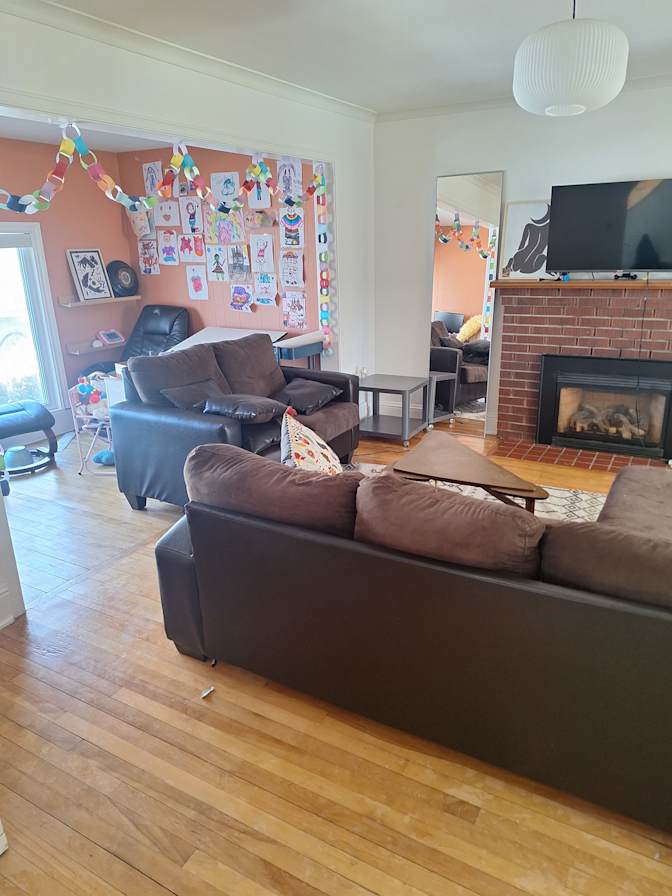 Vivian's room