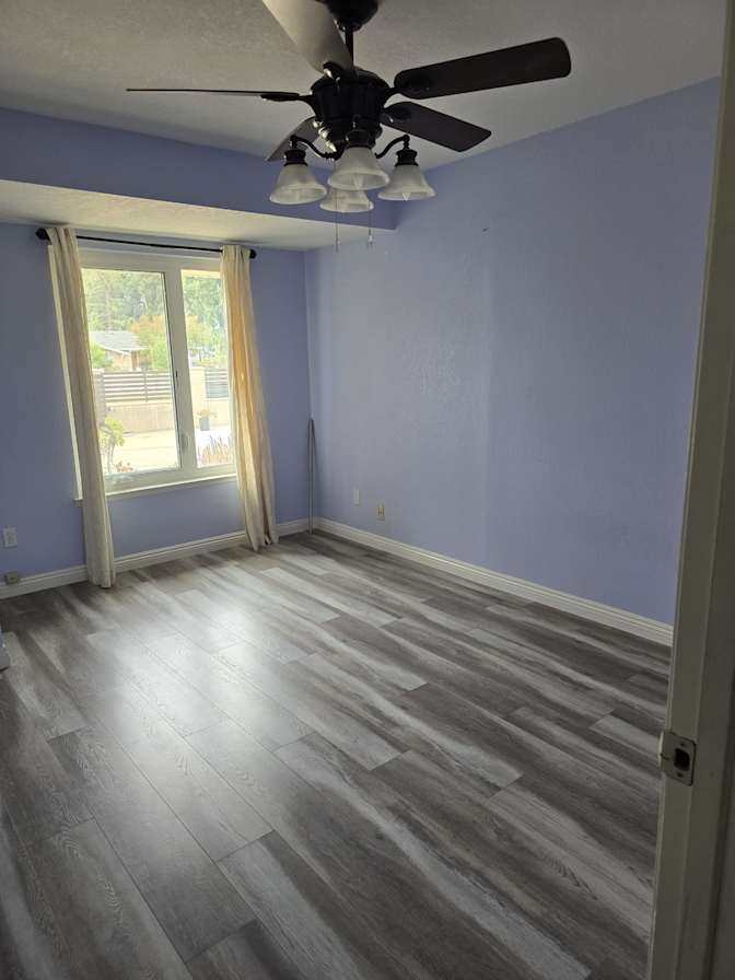 MeL Leonard's room
