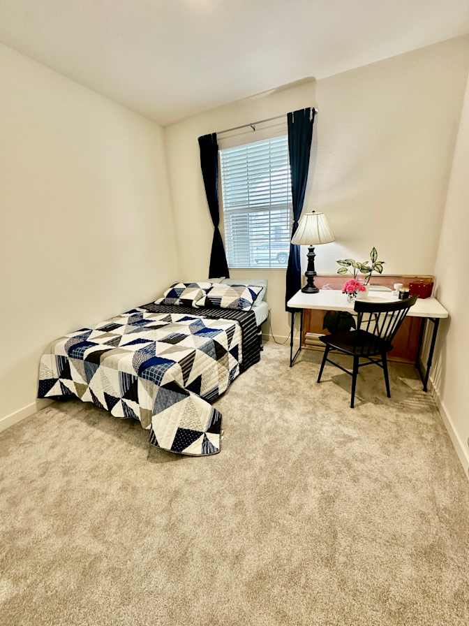 Jezminne Sarabia's room