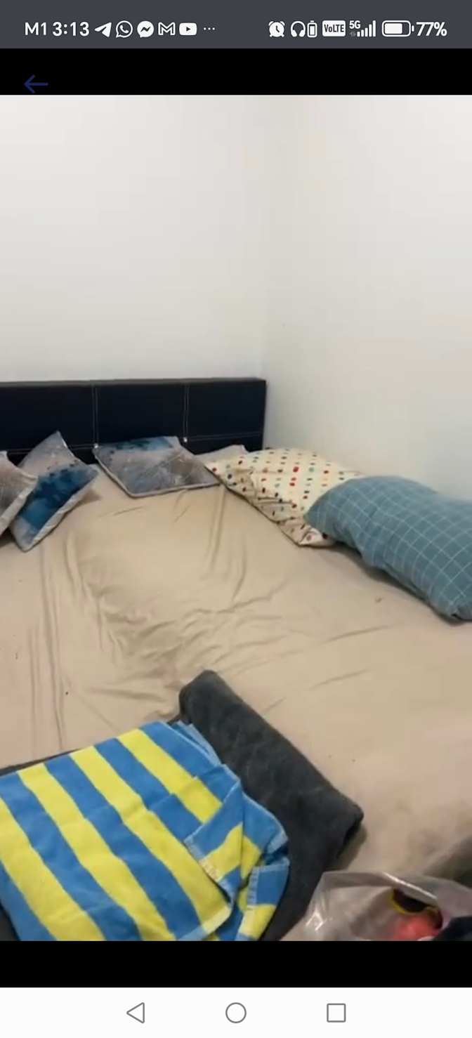 Dennis's room