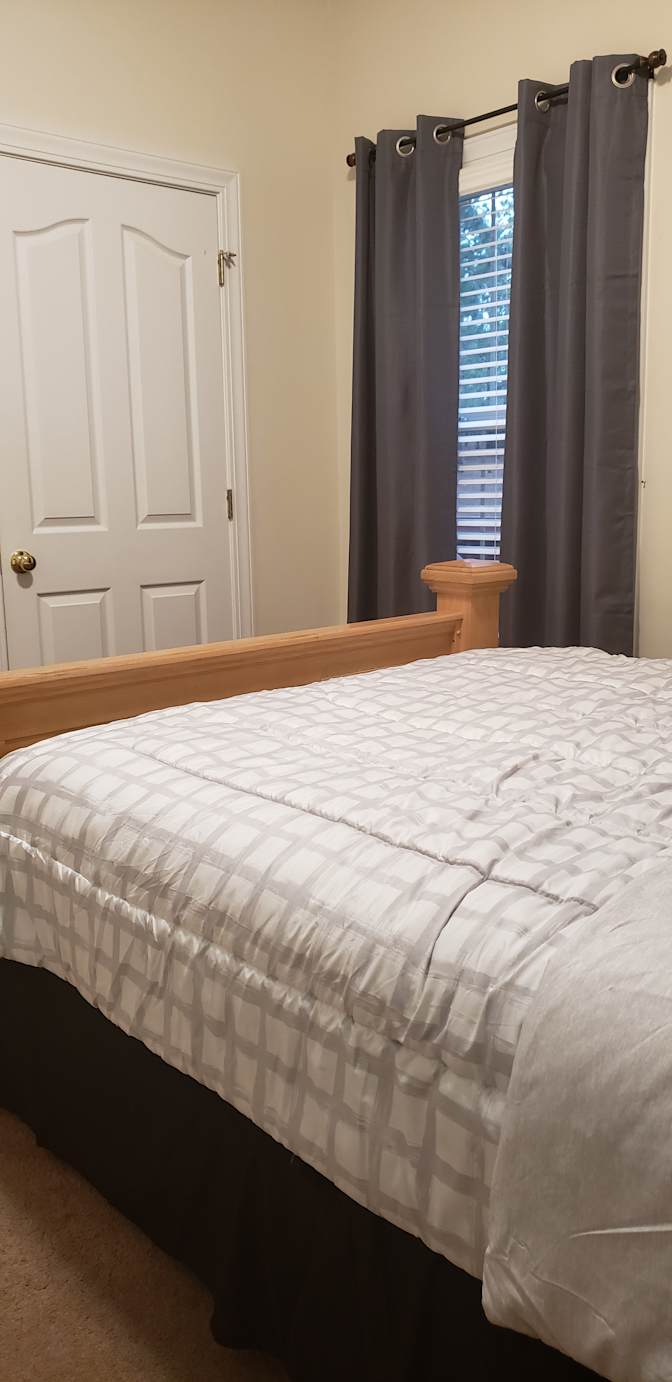 Elgin, SC's room