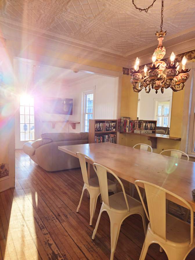 Les Constructions Lojy inc's room