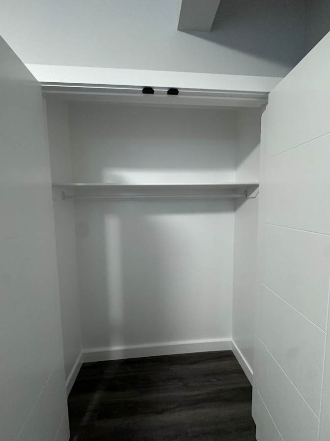 Navjot's room