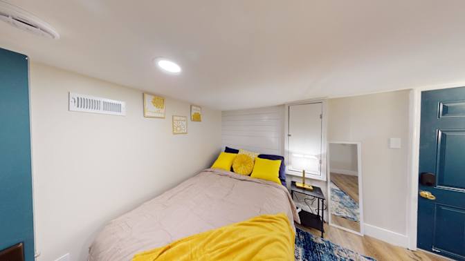 PadSplit's room