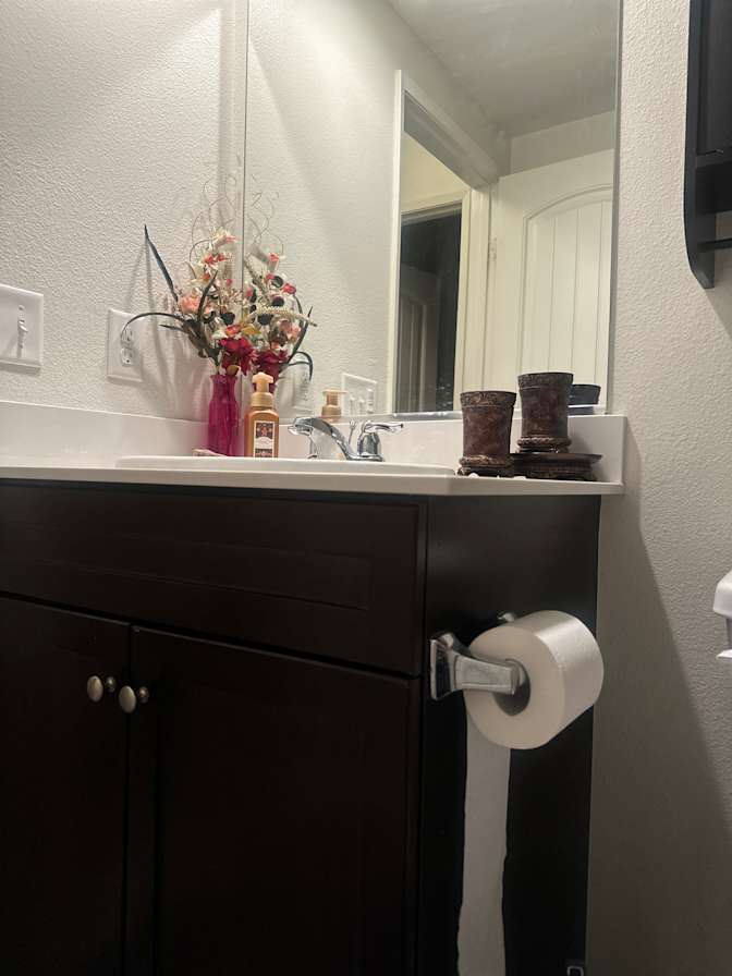 Jeanette Saldana's room