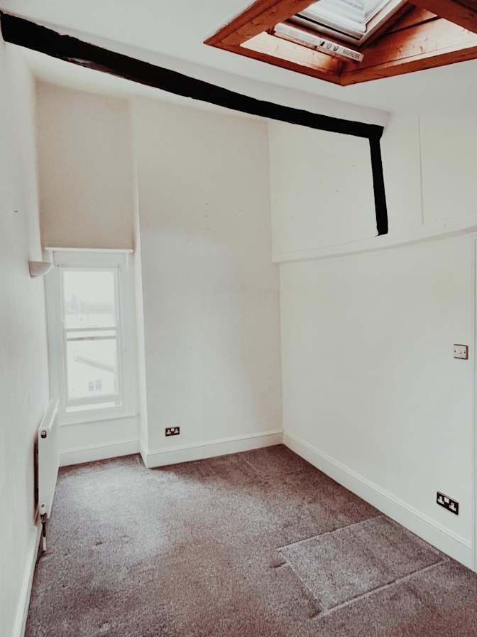 Jules Craig's room