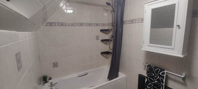 Dawnvale Estates's room