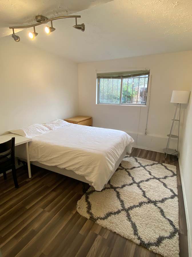 Su's room