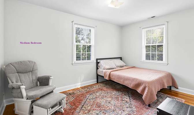 r's room