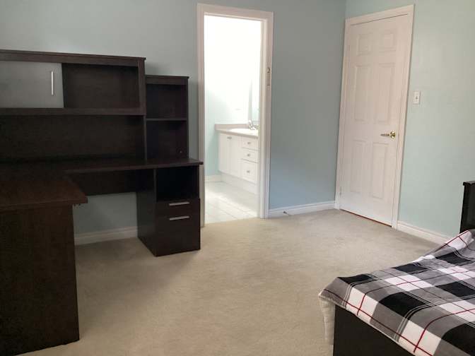 Oscar's room
