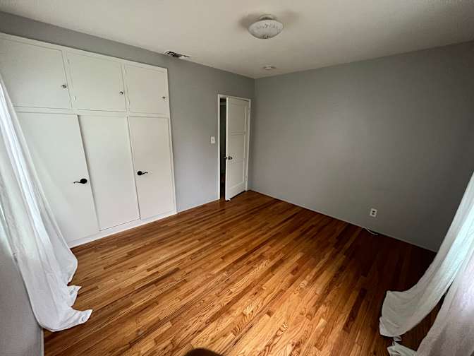 Rique's room