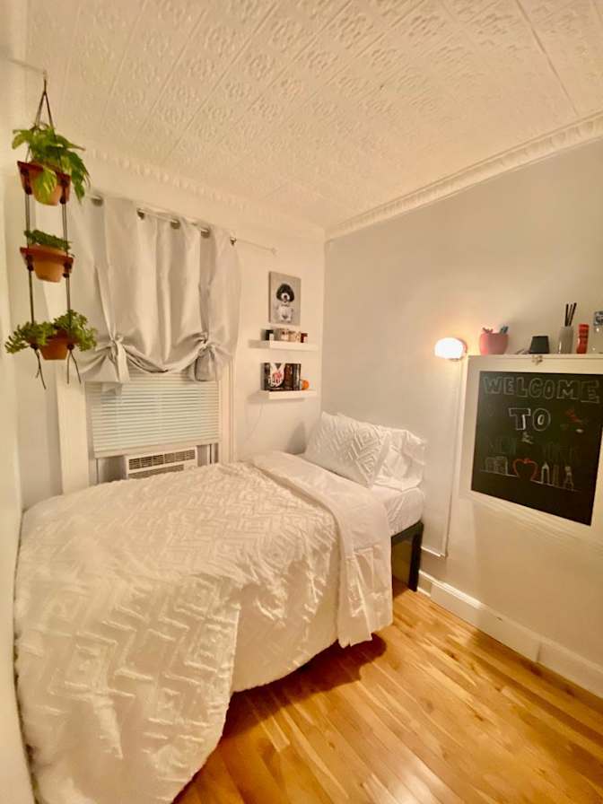 Julia's room