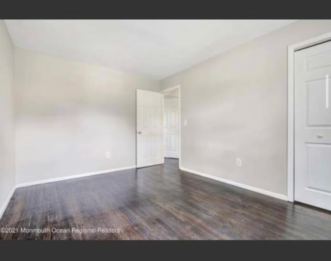Elaysia's room