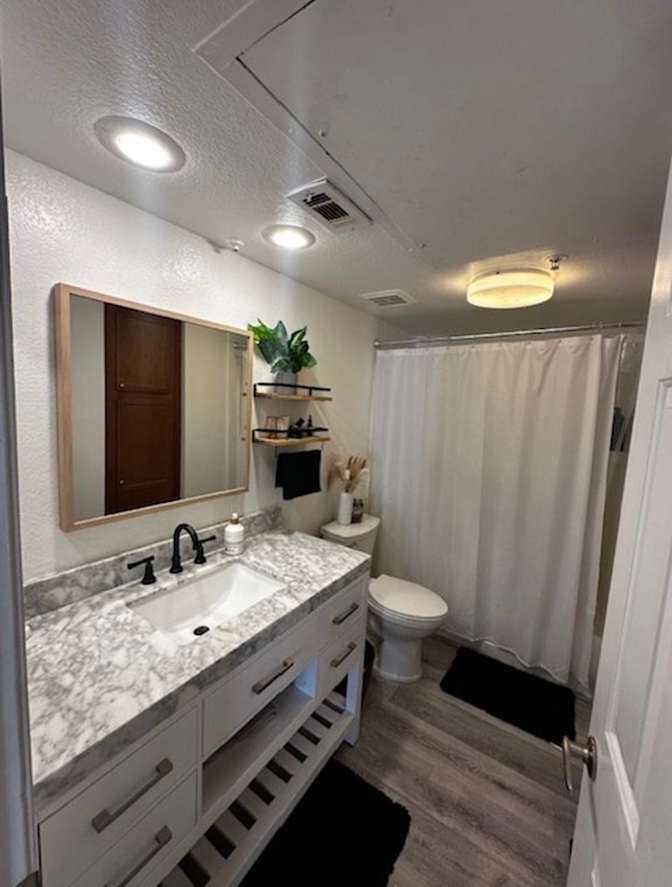 Angelica Guzman's room
