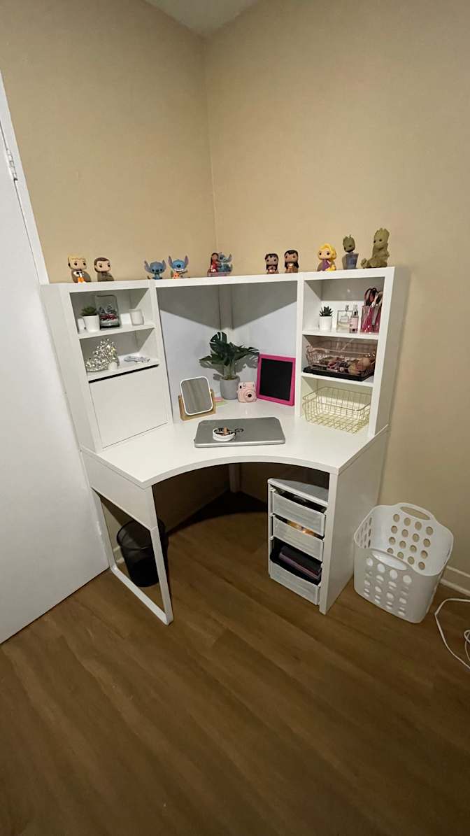 Rafaela's room