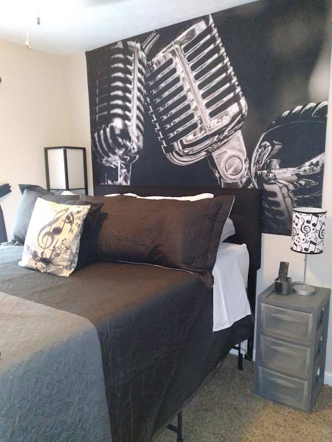Elani's room