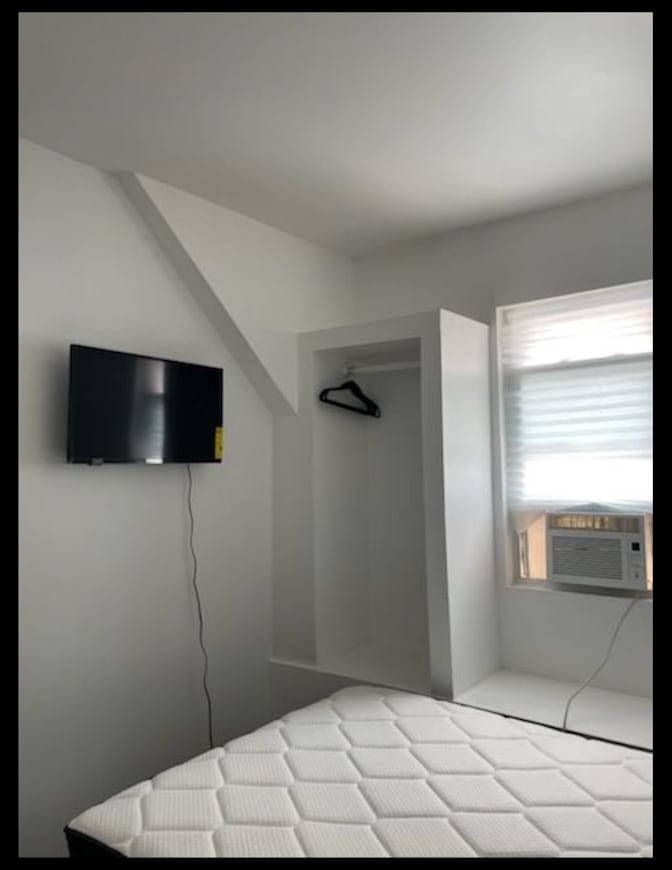 Meli's room