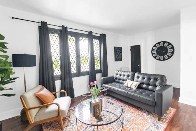 Jane Anum's room