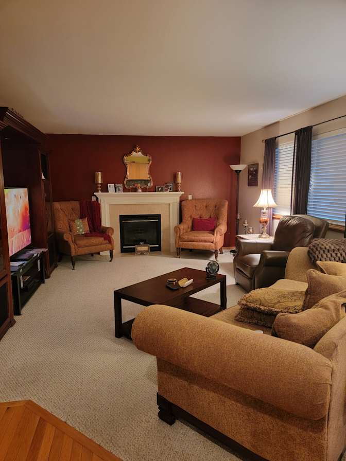 Stephanie's room