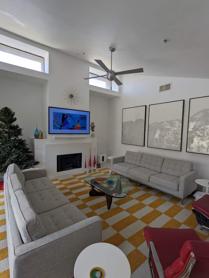 David B Chiabaudo's room