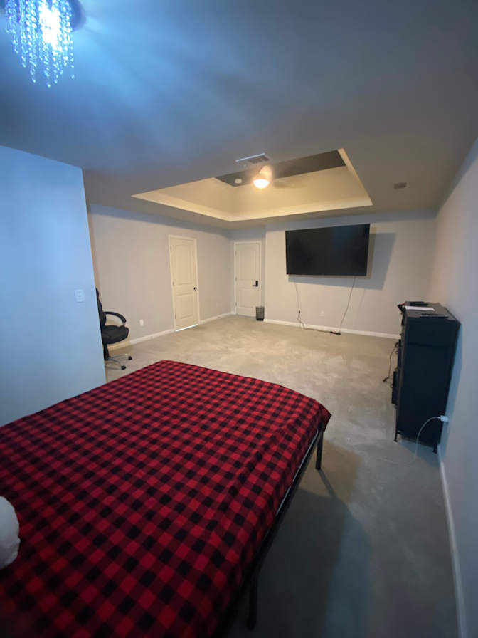 Raymond's room