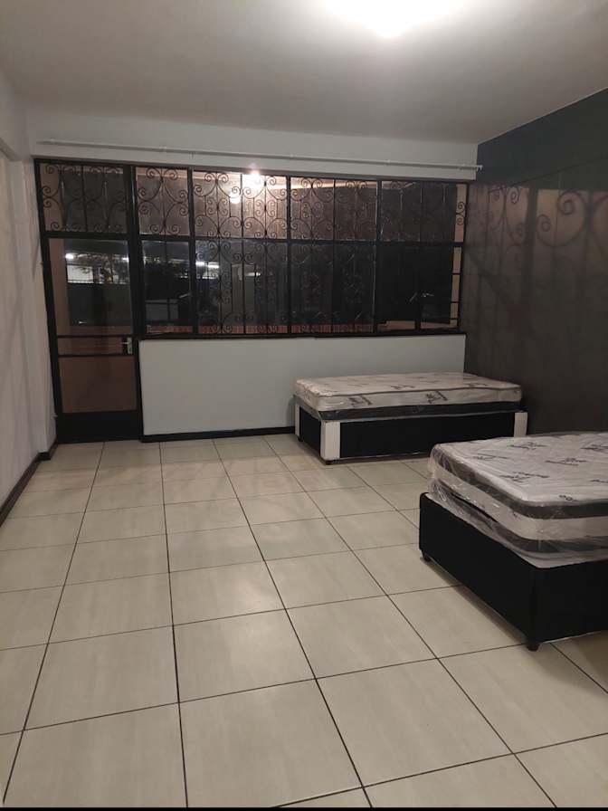 Feechy Makoni's room