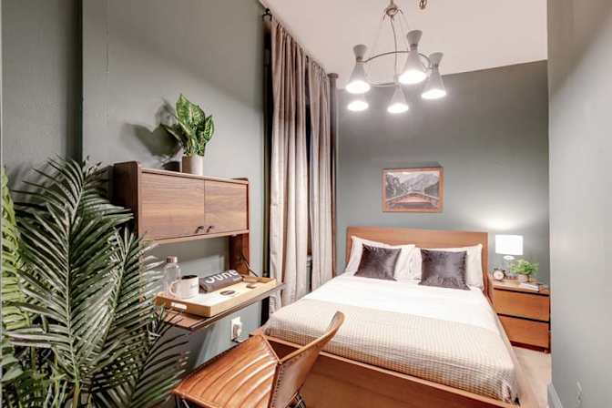 Sam June's room