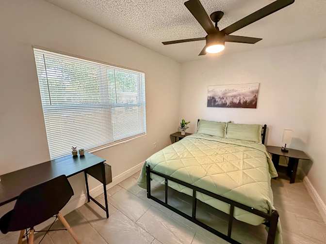 PadSplit's room