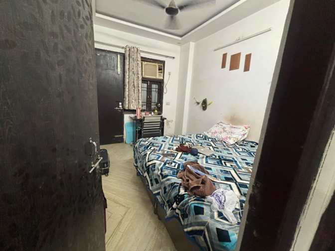 Tanishka jindal's room