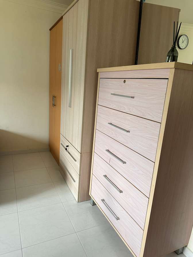 Tihan's room