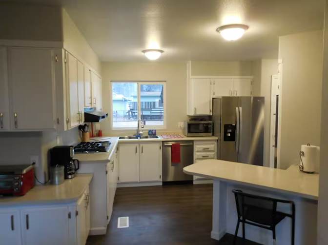 Ava's room