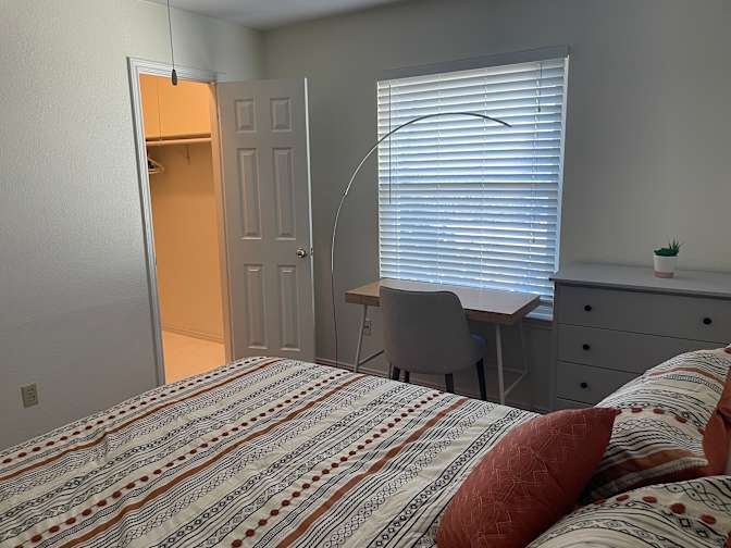 Akiyo's room