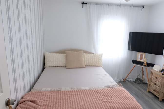 Glennie Olaer's room