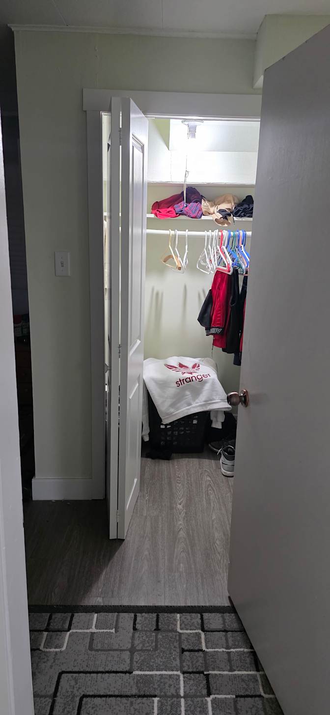 Lu's room