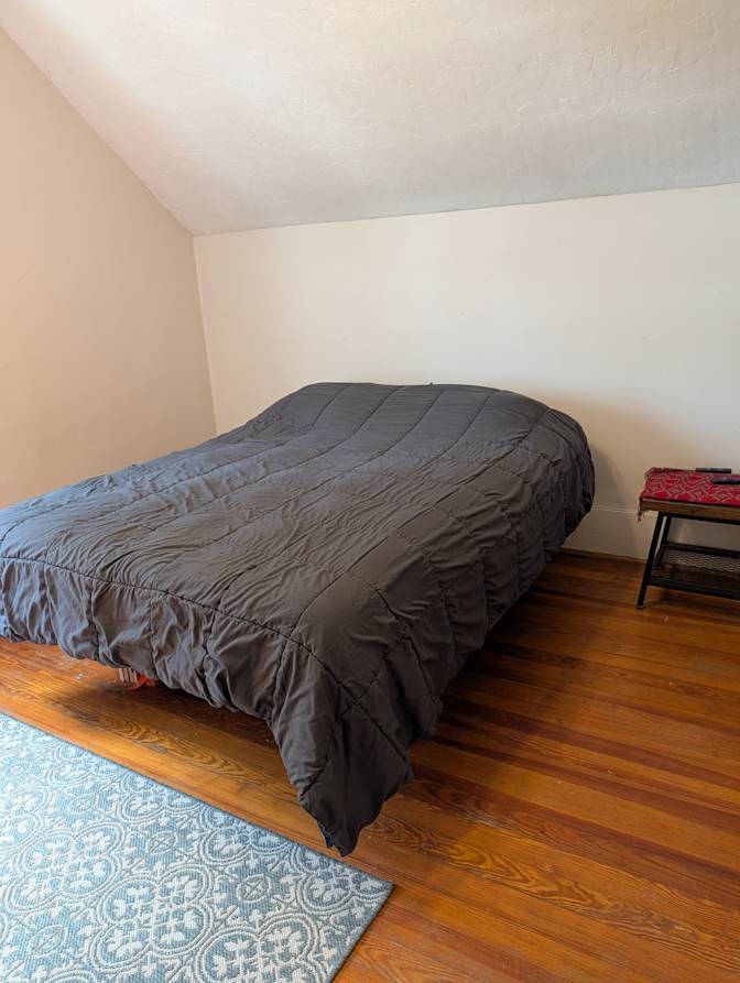 WENDY J MARRERO's room