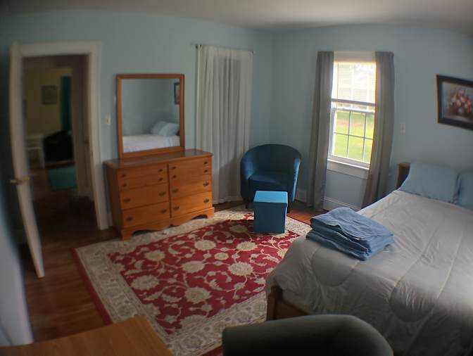 Tom's room