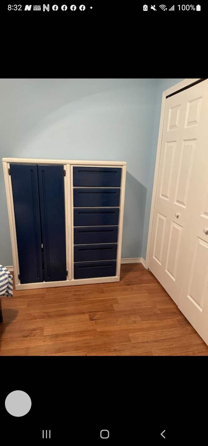 JJ RENTALS MORE's room