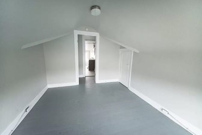 Nina's room
