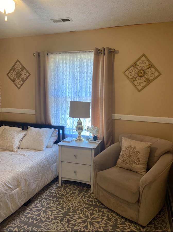 Catherine Carter's room