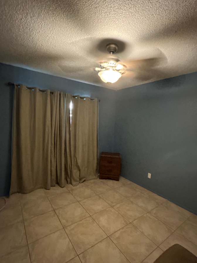 Javier Melgarejo's room