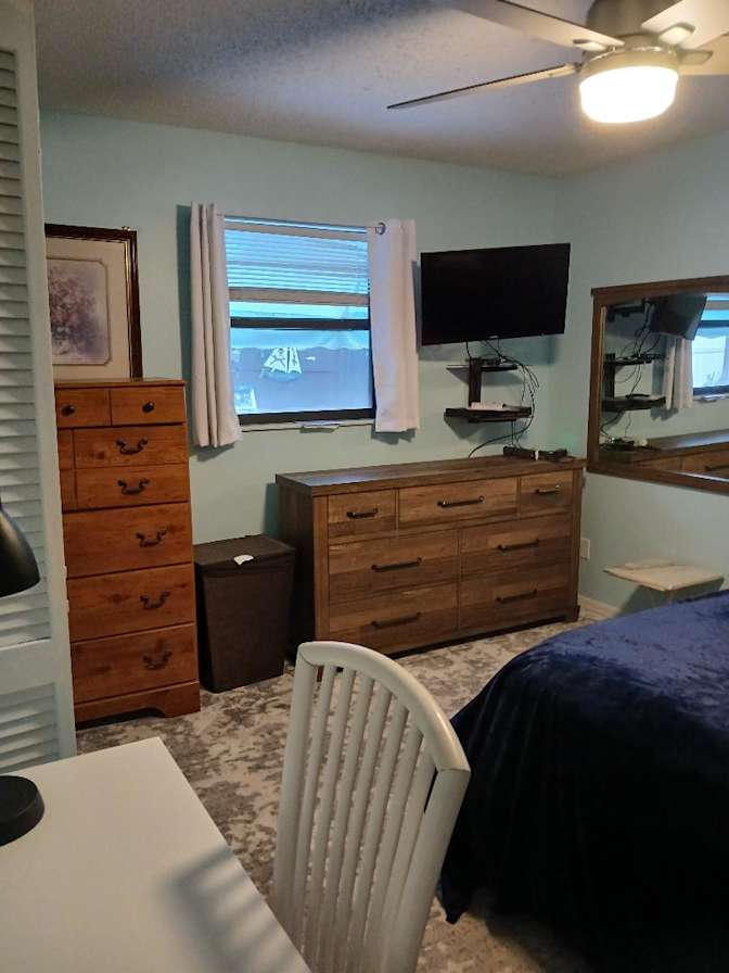Gloria's room