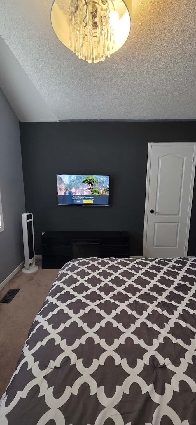 Richardo's room