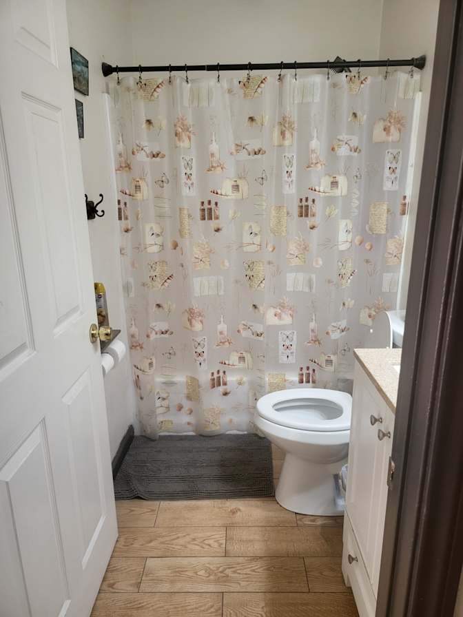 Robert DiPrimio's room
