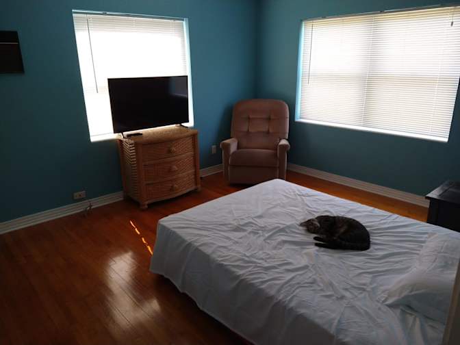 Kent's room